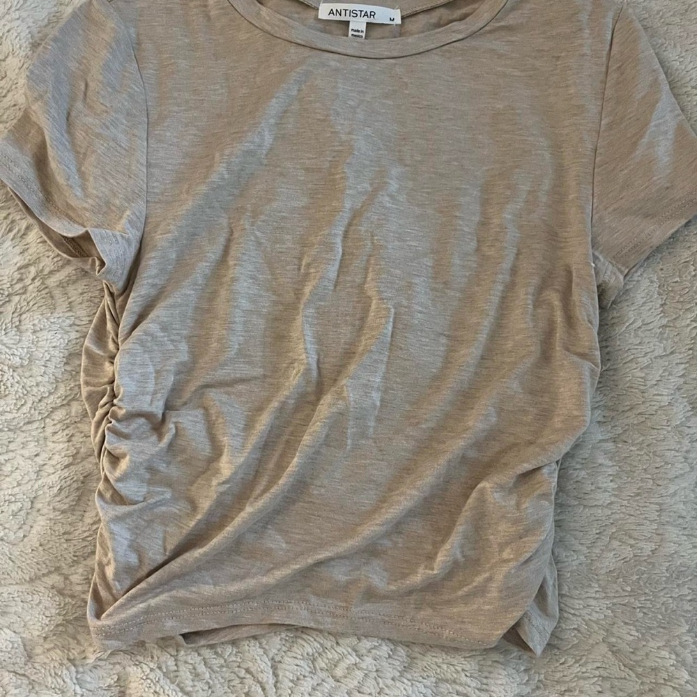Cropped Tee